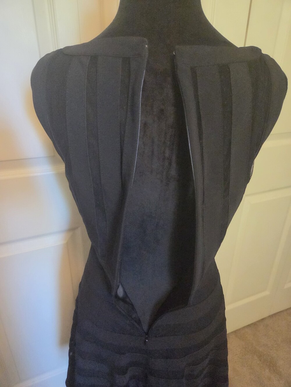 White House Black Market Sleeveless Black Fit-and-Flare Dress SIZE 00 - Picture 9 of 12
